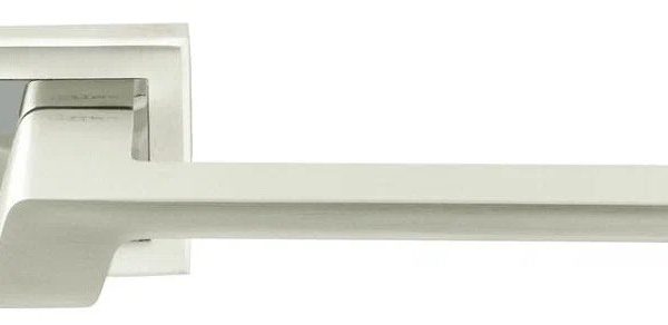 Ручка дверная 111К AL белый