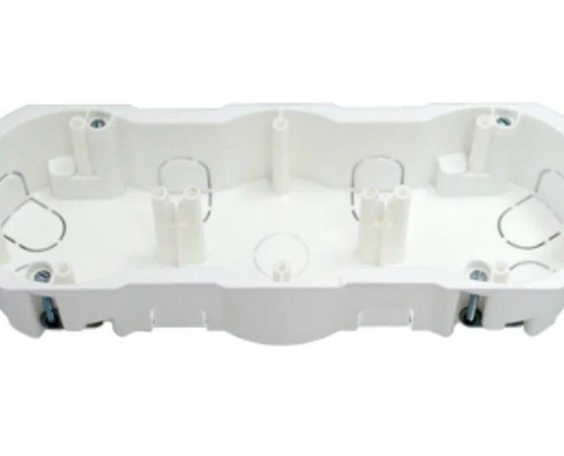 К-220 Коробка установочная 3-местн. с/у в гипсокартон 226*76*46 мм