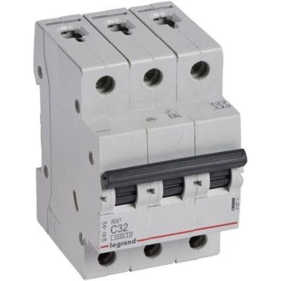 Автомат 3п С 32А RX3 4.5kA Legrand