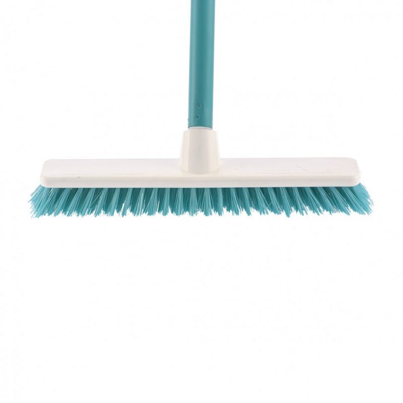 Щетка пластм. 27 см SHROBER для чистки ковров с черенком в ассорт