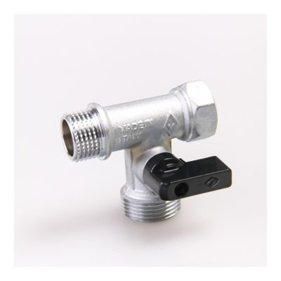 Кран трехпроходной 1/2"-1/2"-3/4" угловой