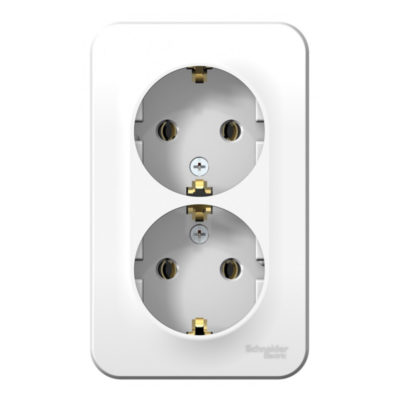 Розетка 2ОП с/з без шторок 16А 250В белый BLANCA