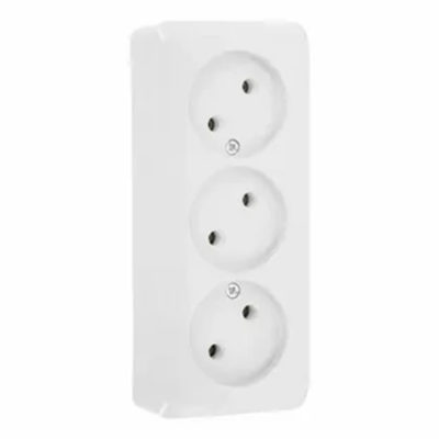 Розетка 3ОП б/з белая Этюд Schneider Electric (11/88)