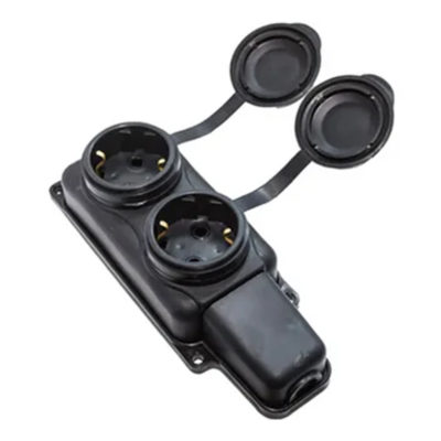 Розетка переносная двухместная с заземлением Влагозащитная