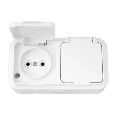 Розетка с/з с крышкой 2-ОП