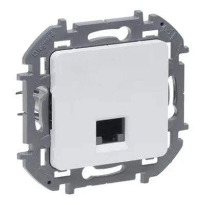 Розетка компьютерная RJ45 INSPIRIA белая
