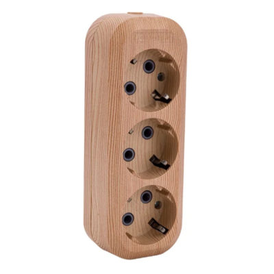 Колодка розеточная 3 гнезда 2П+3 16А 250В "Эко" (сосна)