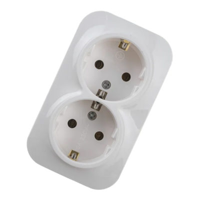 Розетка 2ОП 16А с/з  белая IONICH UNIVersal