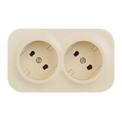 Розетка 2ОП 16А б/з без шторок слоновая кость Quteo
