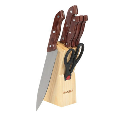 Набор ножей 8 предм. на деревянной подставке DANIKS