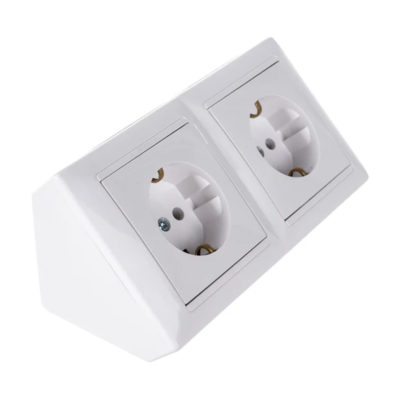 Блок угловой розеточн. 2ОУ белый Стиль