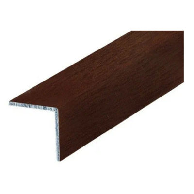 Угол пластиковый (2