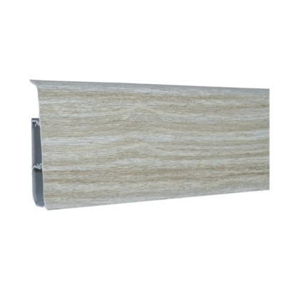 Плинтус напольный 70 мм 2