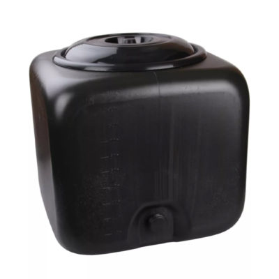 Пластиковый бак с подогревом 100л